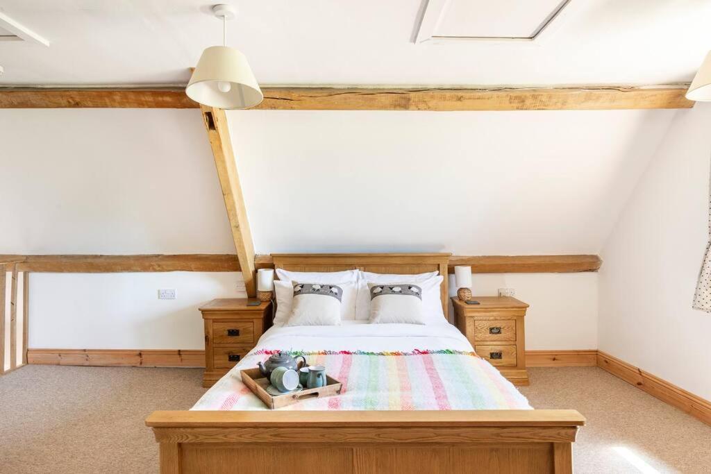 Beech Cottage, Spacious Rural Retreat Usk Luaran gambar