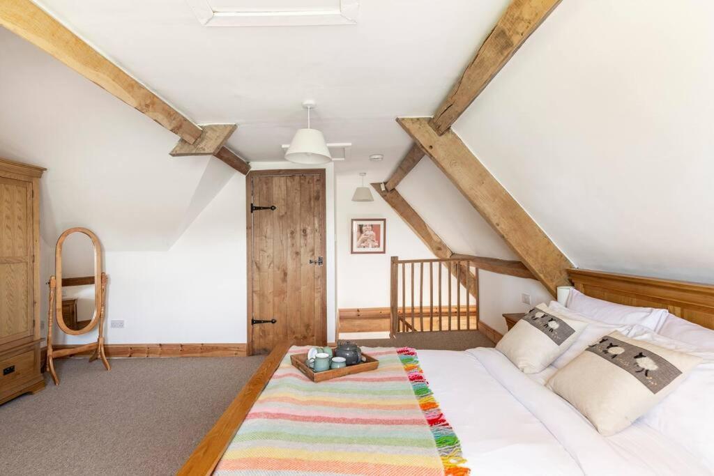 Beech Cottage, Spacious Rural Retreat Usk Luaran gambar